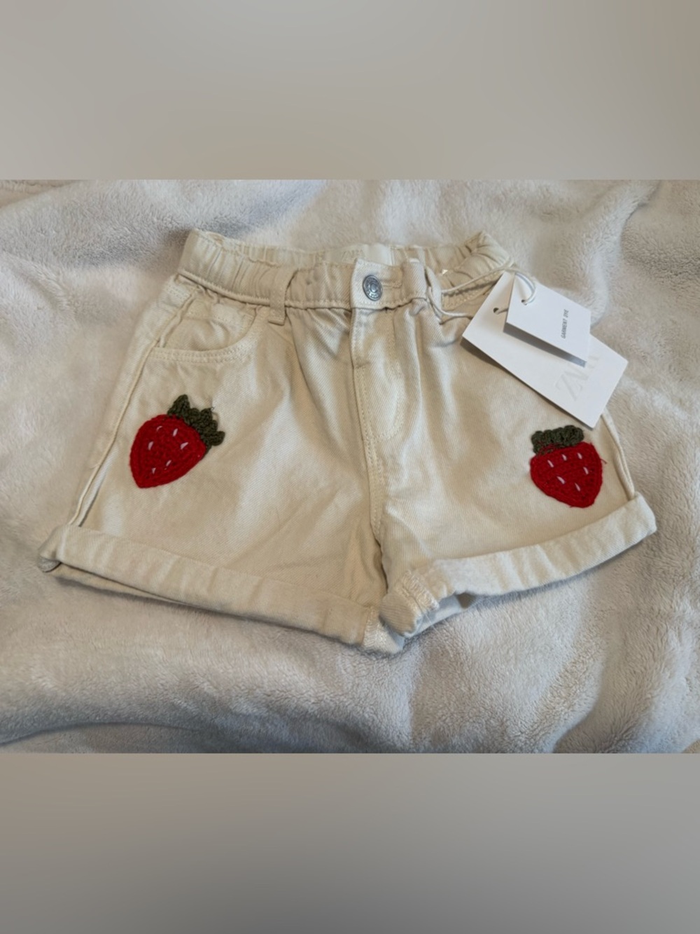 Zara Kids Cream Strawberry Embroidered Shorts